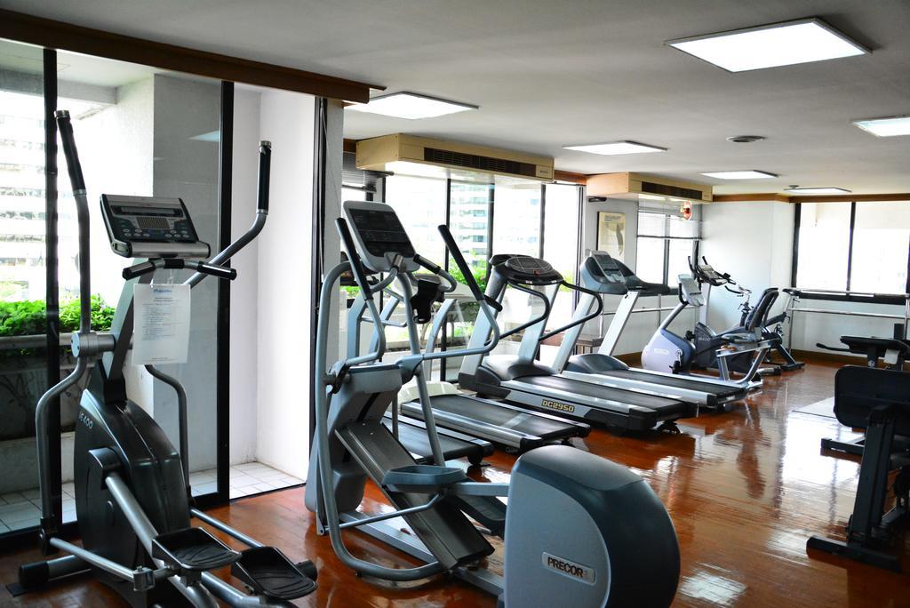 Trinity Silom Hotel Бангкок Экстерьер фото