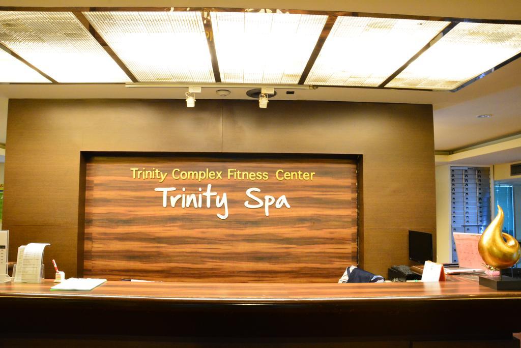 Trinity Silom Hotel Бангкок Экстерьер фото